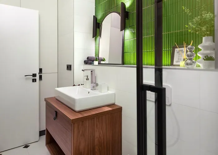 Apartment Andrassy 7 Premium *