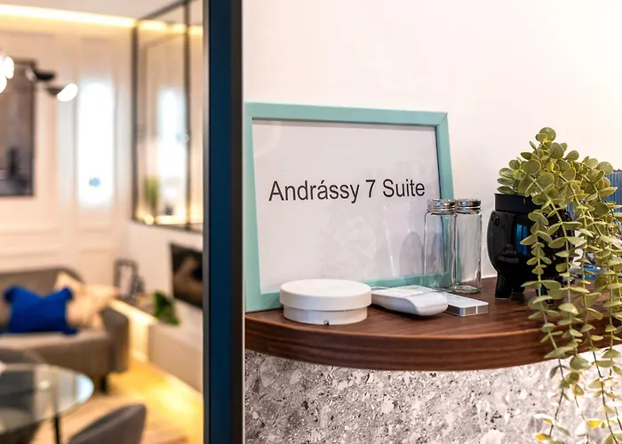 Apartment Andrassy 7 Premium *