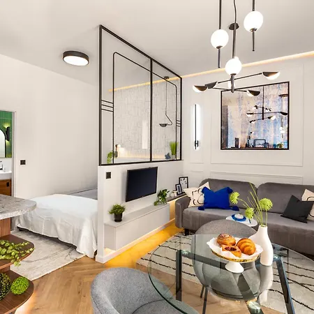 Andrassy 7 Premium * بودابست