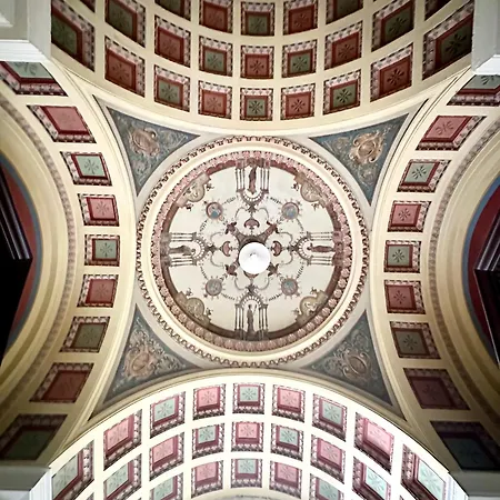 Andrassy 7 Premium شقة *